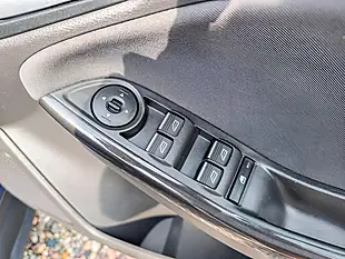Used 2017 Ford Focus Titanium Blue - Interior and Exterior details 13