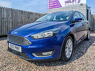 Used 2017 Ford Focus Titanium Blue - Interior and Exterior details 6