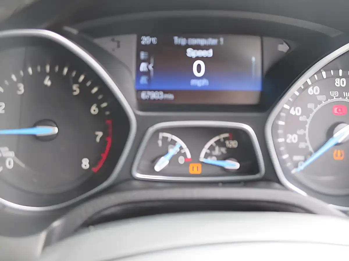 Used 2017 Ford Focus Titanium Grey - Interior and Exterior details 10
