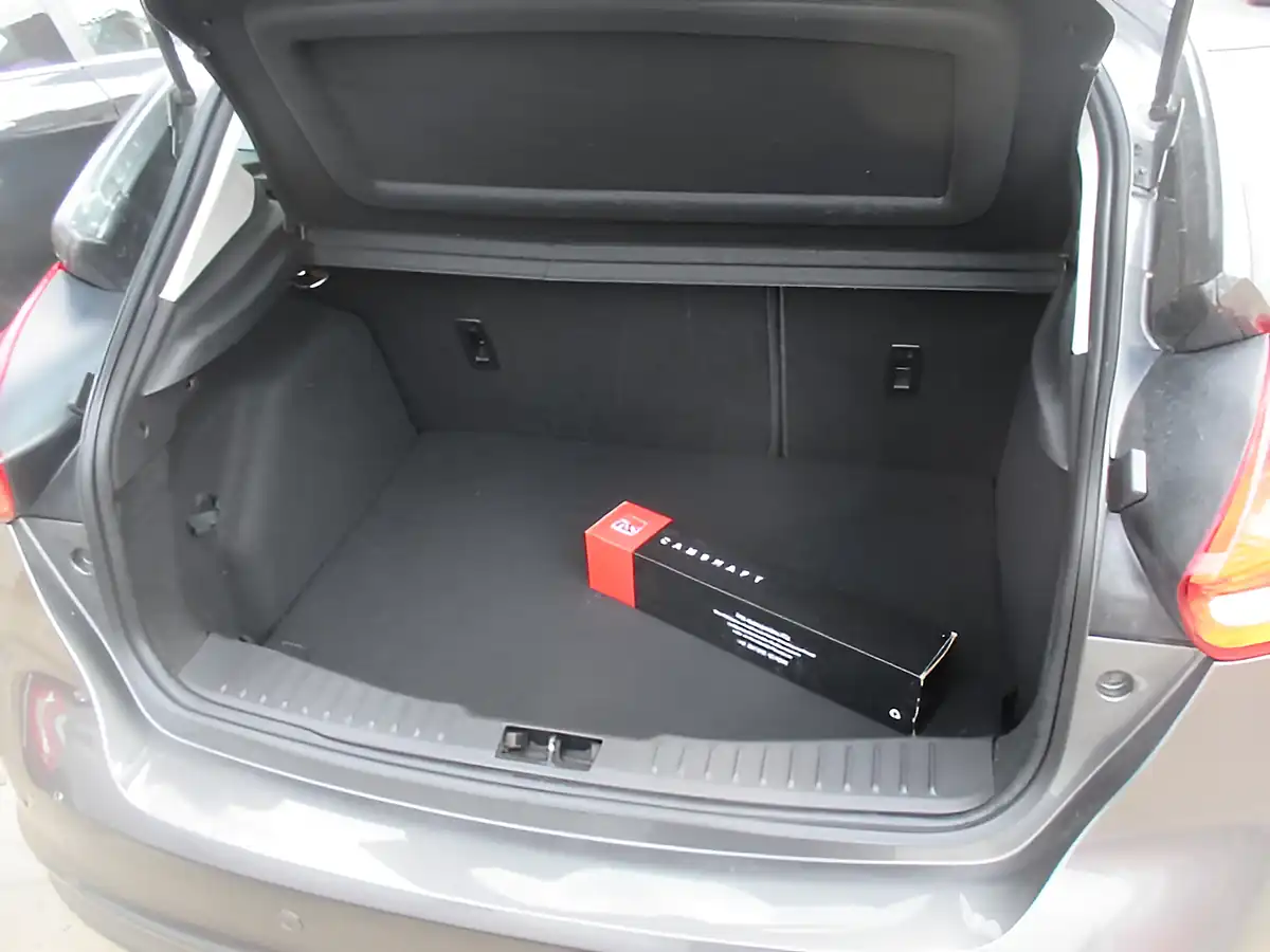 Used 2017 Ford Focus Titanium Grey - Interior and Exterior details 6