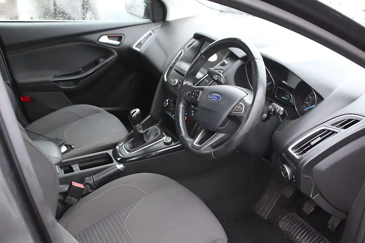 Used 2017 Ford Focus Titanium Grey - Interior and Exterior details 3