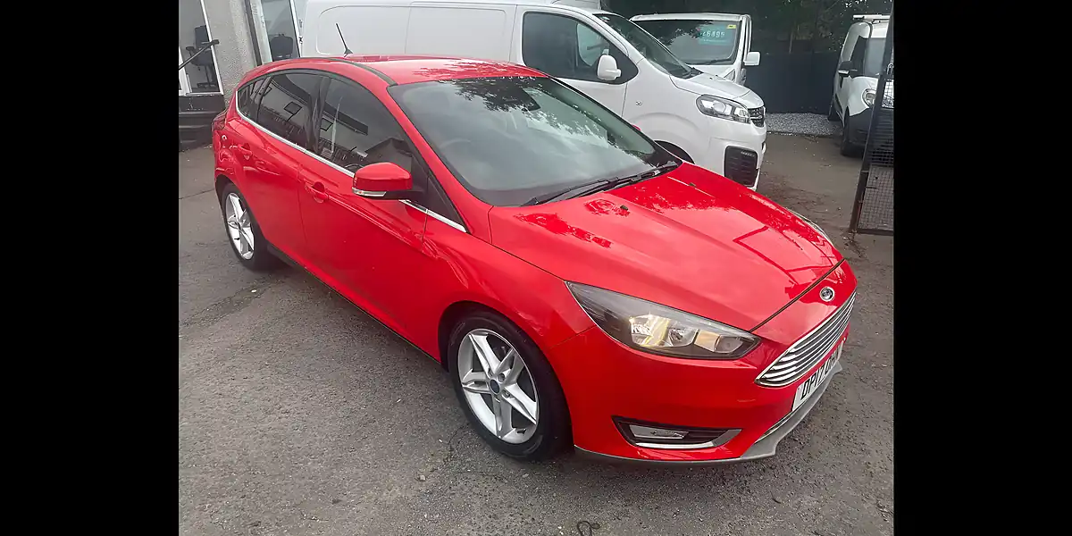 Used 2017 Ford Focus Titanium Red - Front View