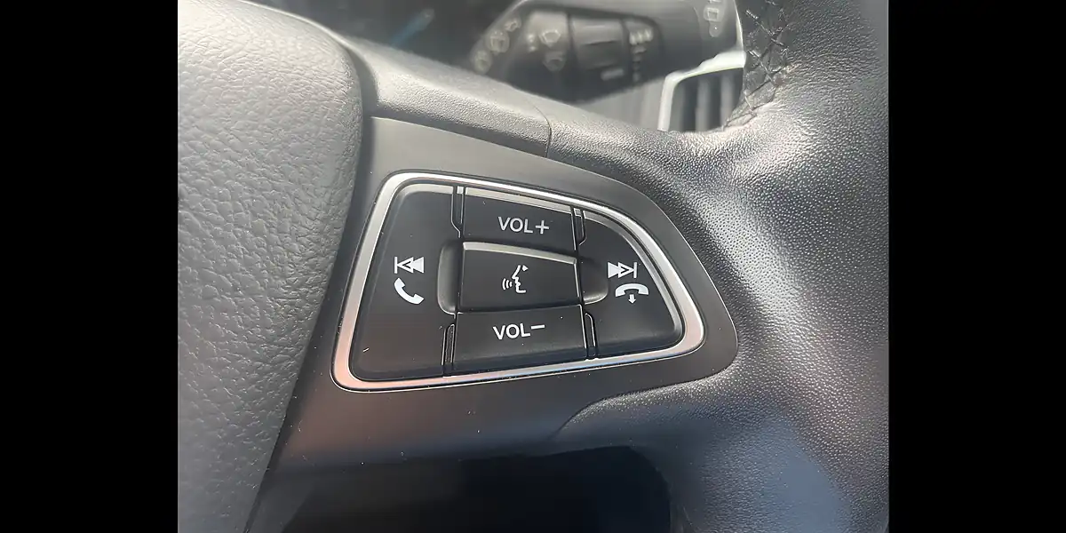 Used 2017 Ford Focus Titanium Red - Interior and Exterior details 17