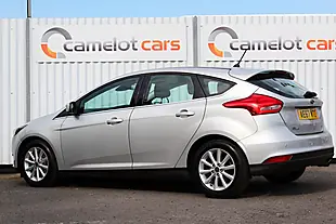 Used 2017 Ford Focus Titanium Silver - Interior and Exterior details 7