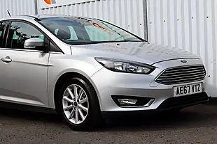 Used 2017 Ford Focus Titanium Silver - Interior and Exterior details 9