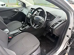 Used 2017 Ford Focus Titanium Silver - Interior and Exterior details 14