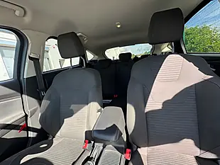 Used 2017 Ford Focus Titanium White - Interior and Exterior details 6