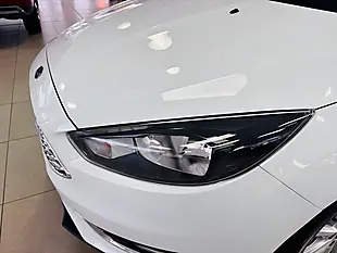 Used 2017 Ford Focus Titanium White - Interior and Exterior details 10