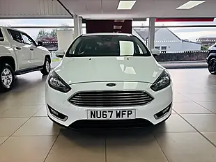 Used 2017 Ford Focus Titanium White - Interior and Exterior details 2