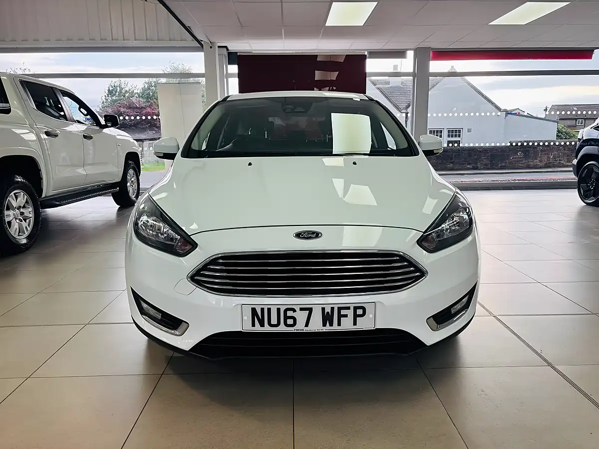 Used 2017 Ford Focus Titanium White - Interior and Exterior details 2