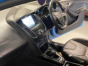 Used 2017 Ford Focus Titanium X Blue - Interior and Exterior details 11