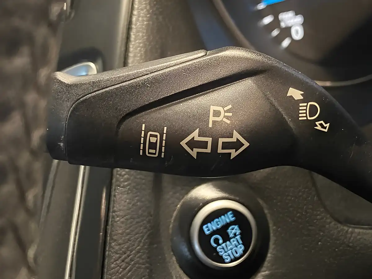 Used 2017 Ford Focus Titanium X Blue - Interior and Exterior details 15