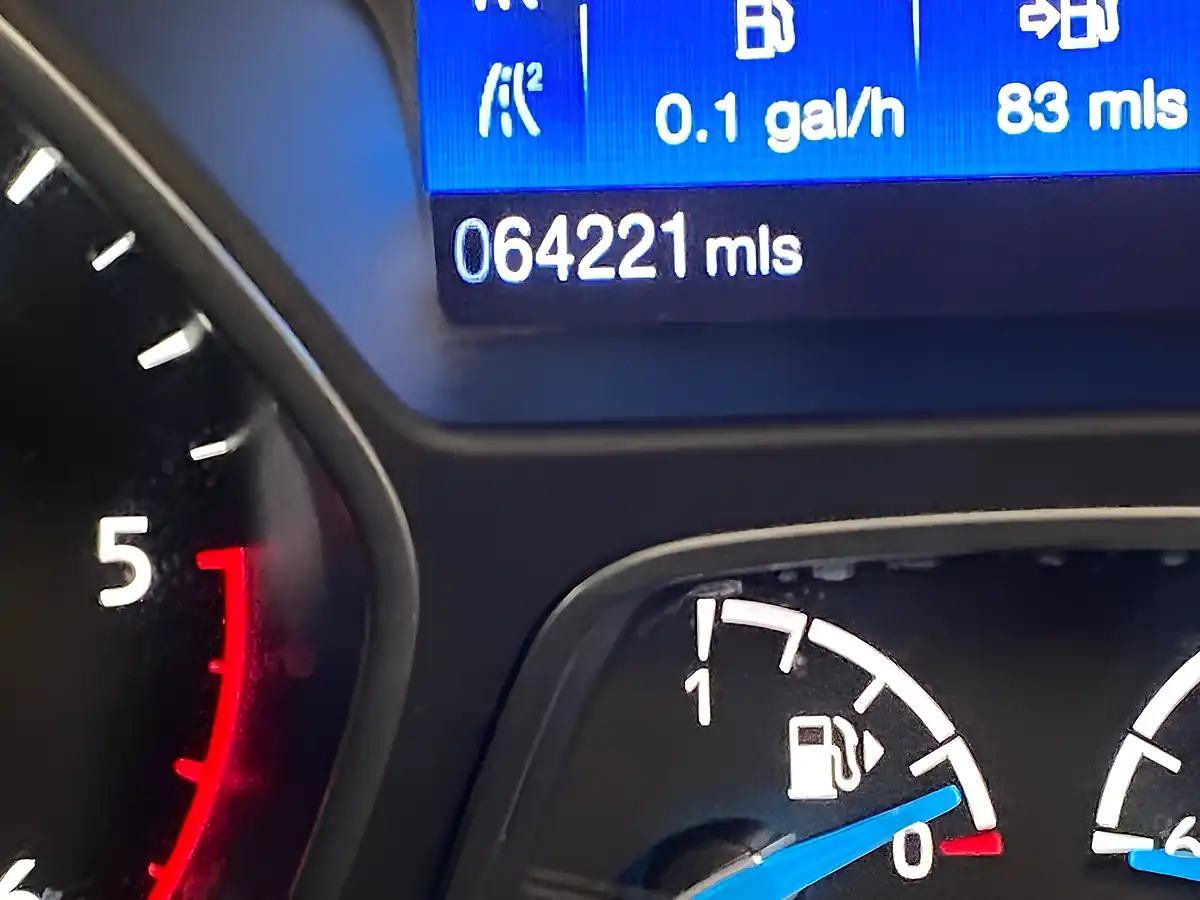 Used 2017 Ford Focus Titanium X Blue - Interior and Exterior details 8