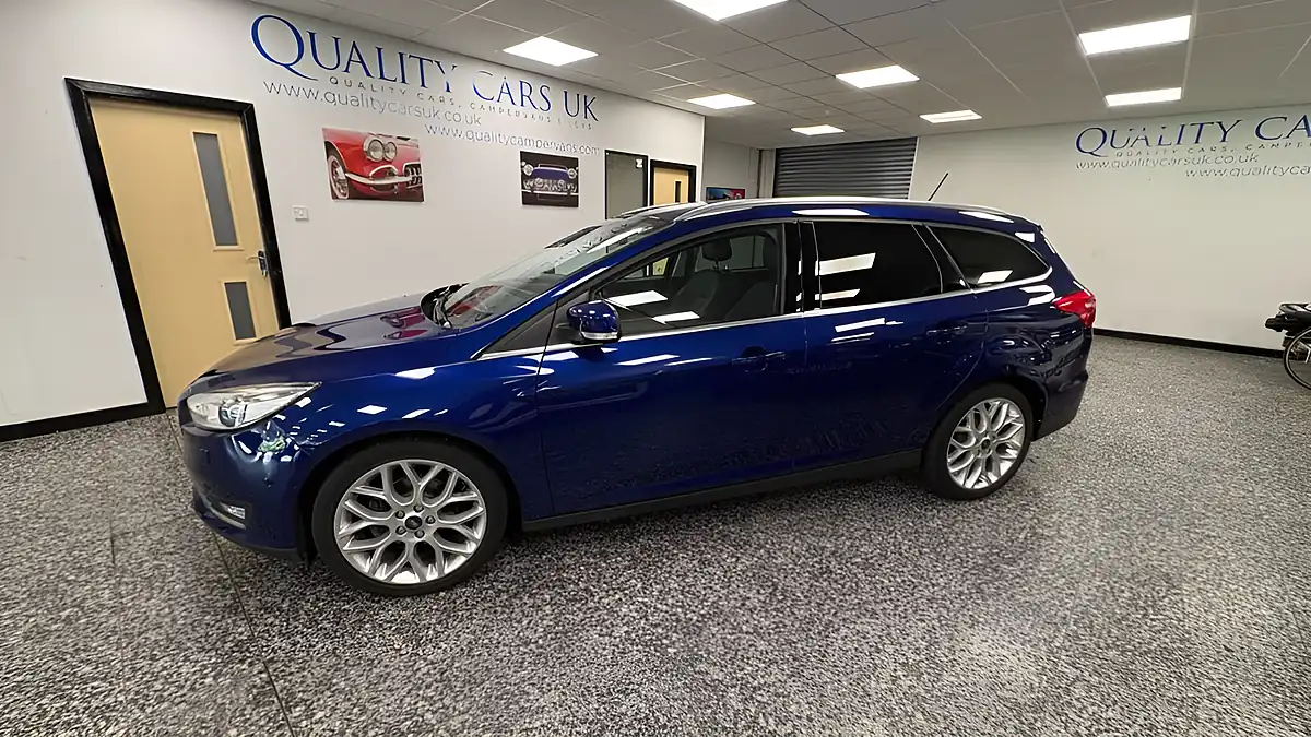 Used 2017 Ford Focus Titanium X Deep Impact Blue - Interior and Exterior details 7