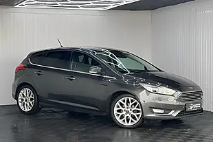 Used 2017 Ford Focus Titanium X Grey - Interior and Exterior details 2