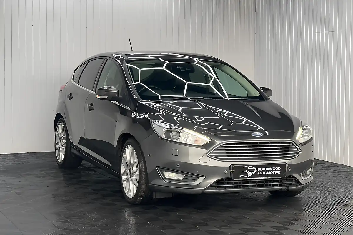 Used 2017 Ford Focus Titanium X Grey - Interior and Exterior details 3