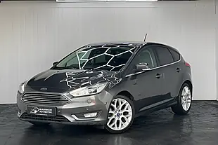 Used 2017 Ford Focus Titanium X Grey - Interior and Exterior details 7