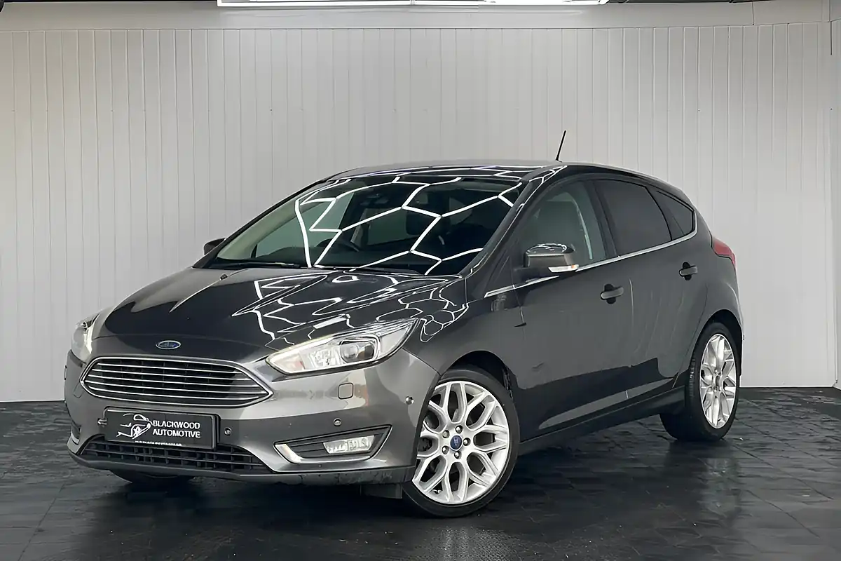 Used 2017 Ford Focus Titanium X Grey - Interior and Exterior details 7