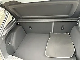 Used 2017 Ford Focus Titanium X Silver - Interior and Exterior details 17