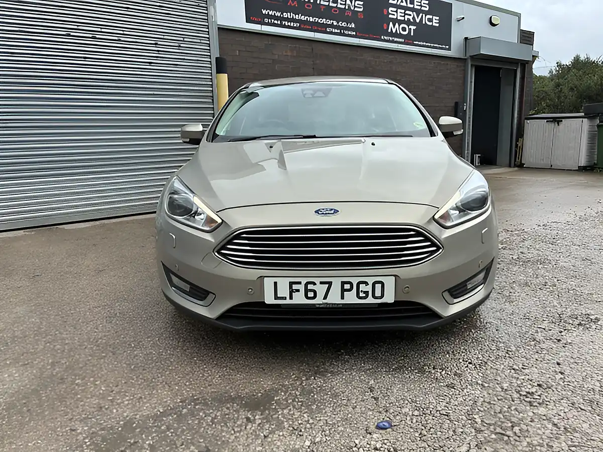 Used 2017 Ford Focus Titanium X Silver - Interior and Exterior details 3