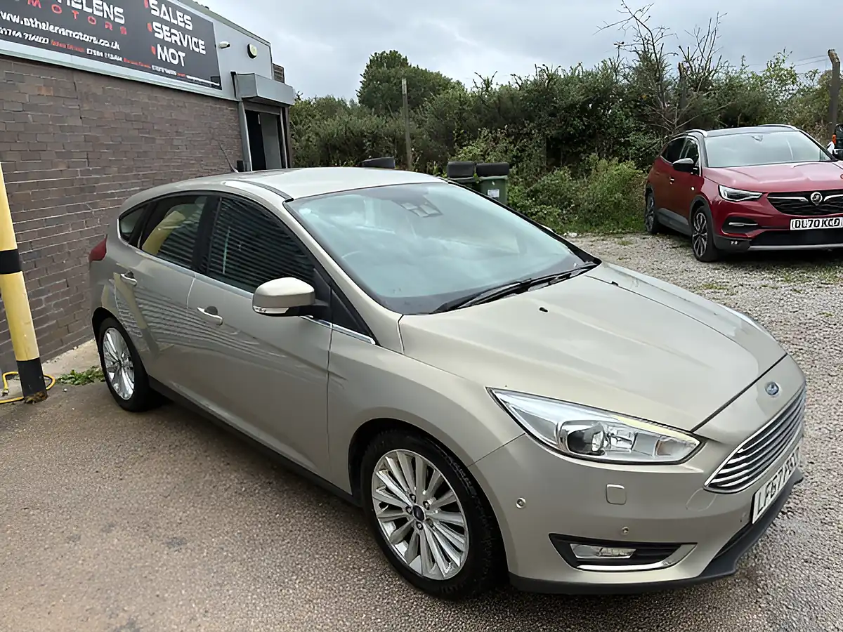 Used 2017 Ford Focus Titanium X Silver - Interior and Exterior details 7