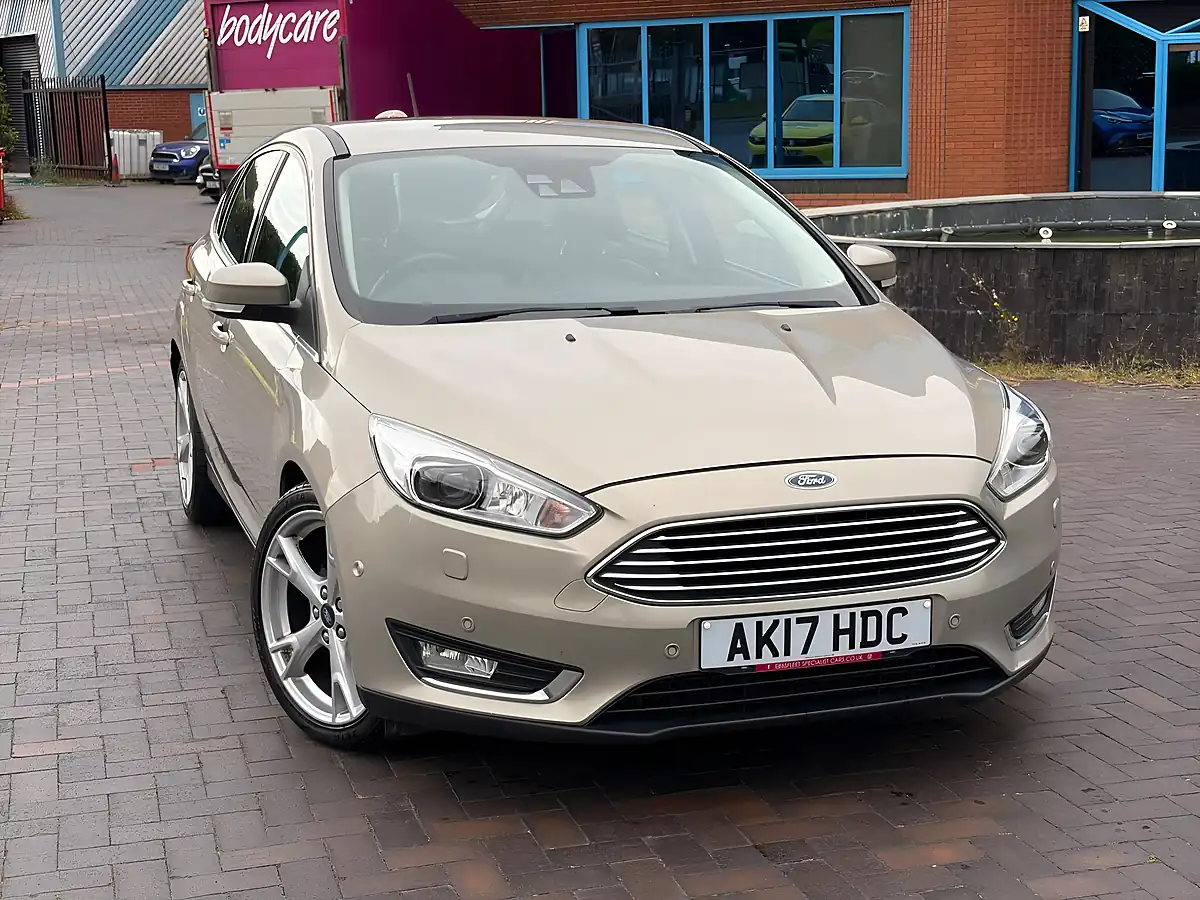 Used 2017 Ford Focus Titanium X Silver - Interior and Exterior details 11