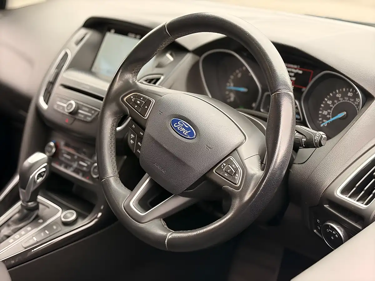Used 2017 Ford Focus Titanium X Silver - Interior and Exterior details 16