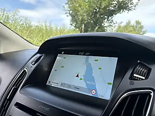 Used 2017 Ford Focus Zetec Blue - Interior and Exterior details 12
