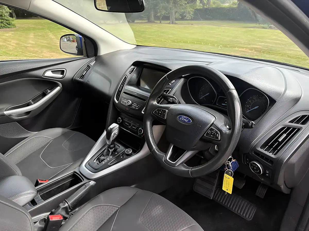 Used 2017 Ford Focus Zetec Blue - Interior and Exterior details 13