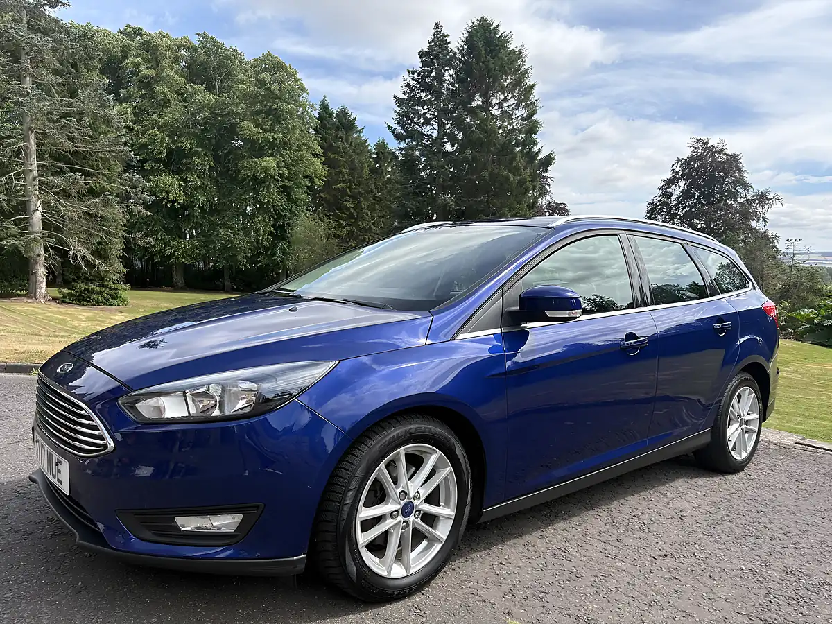Used 2017 Ford Focus Zetec Blue - Interior and Exterior details 5