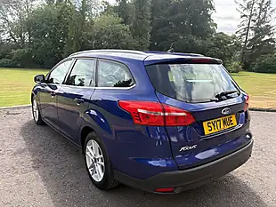 Used 2017 Ford Focus Zetec Blue - Interior and Exterior details 8
