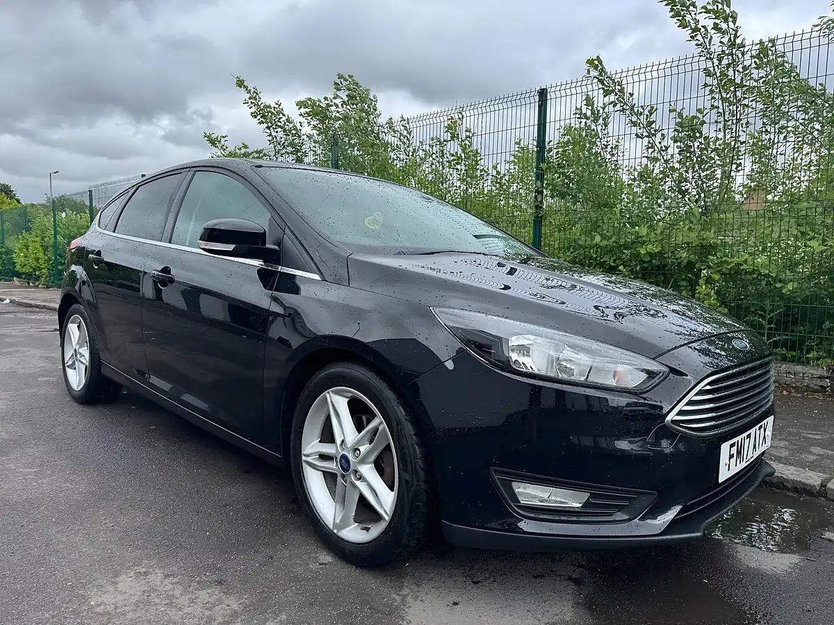 Used 2017 Ford Focus Zetec Edition Black - Front View