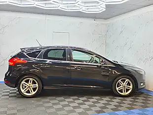 Used 2017 Ford Focus Zetec Edition Black - Interior and Exterior details 10