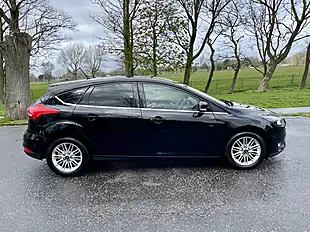 Used 2017 Ford Focus Zetec Edition Black - Interior and Exterior details 5