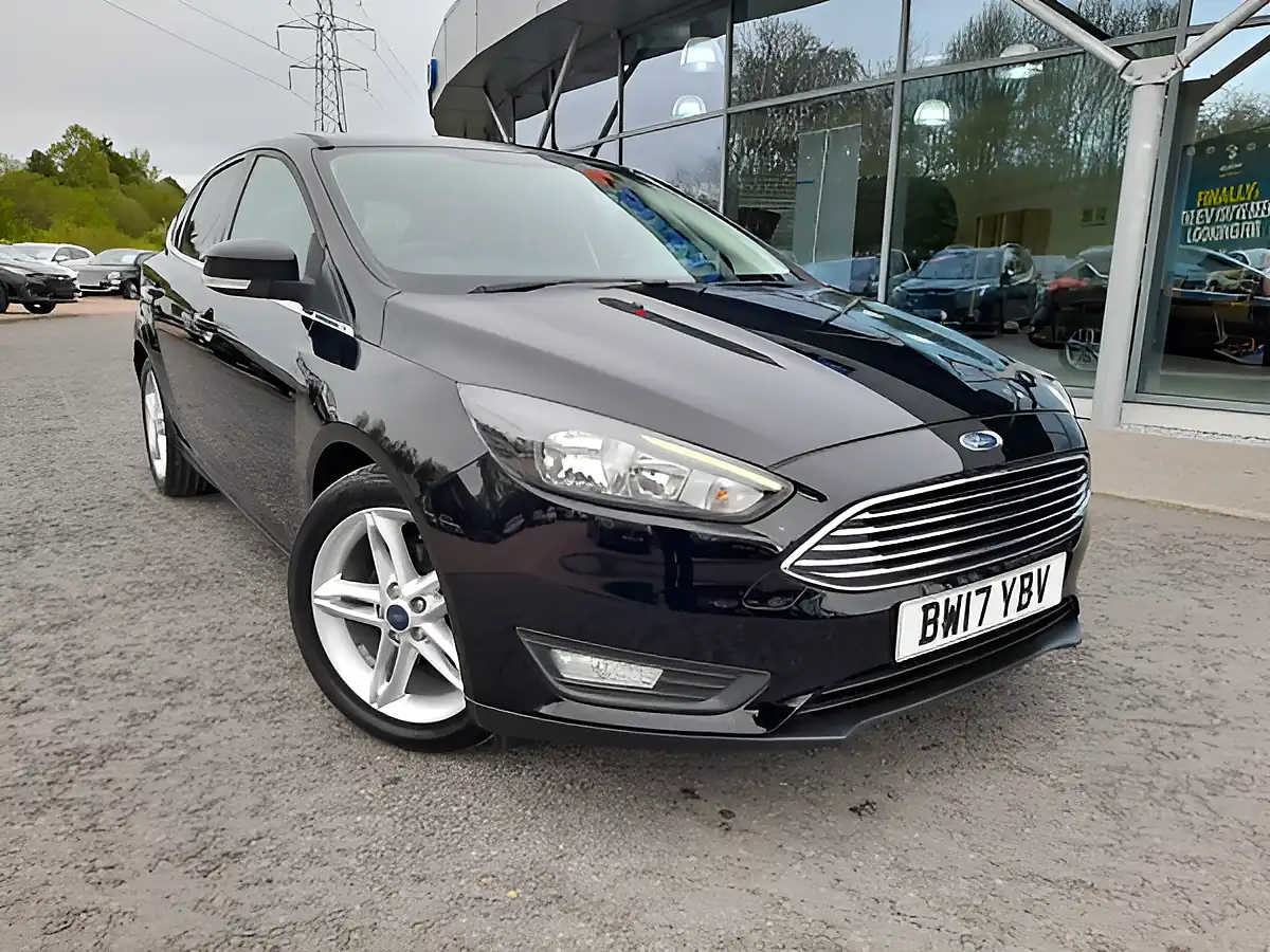 Used 2017 Ford Focus Zetec Edition Black - Front View