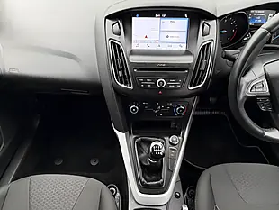 Used 2017 Ford Focus Zetec Edition Black Metallic - Interior and Exterior details 4