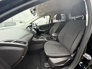 Used 2017 Ford Focus Zetec Edition Black Metallic - Interior and Exterior details 6