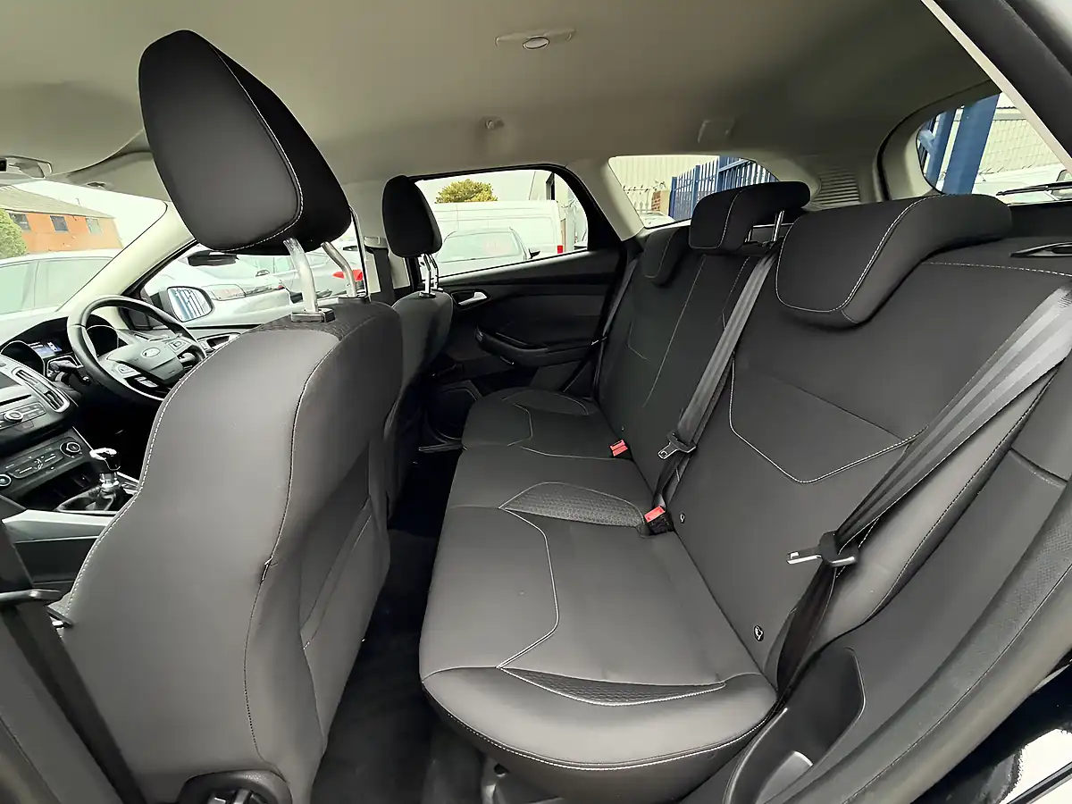 Used 2017 Ford Focus Zetec Edition Black Metallic - Interior and Exterior details 7