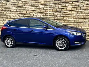 Used 2017 Ford Focus Zetec Edition Blue - Interior and Exterior details 13