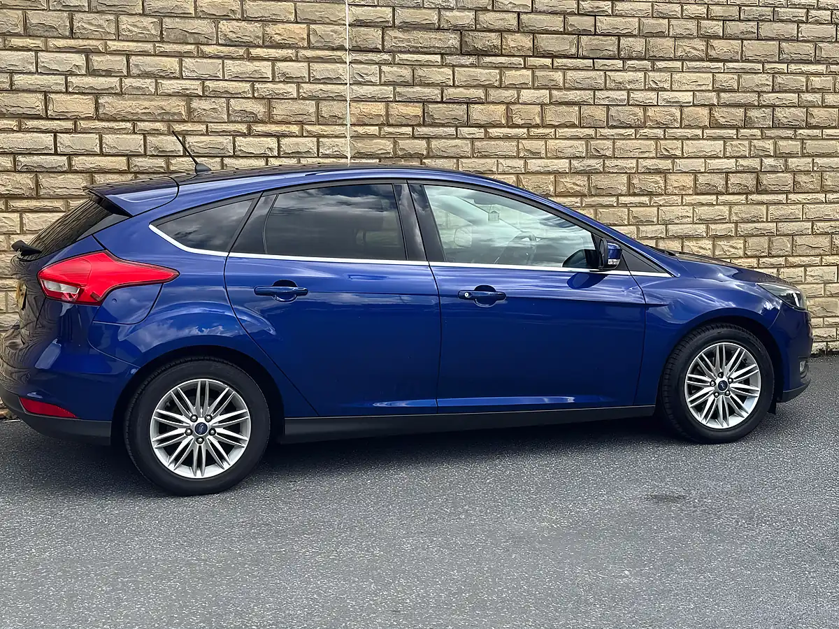 Used 2017 Ford Focus Zetec Edition Blue - Interior and Exterior details 16