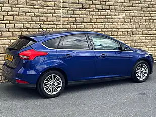 Used 2017 Ford Focus Zetec Edition Blue - Interior and Exterior details 17