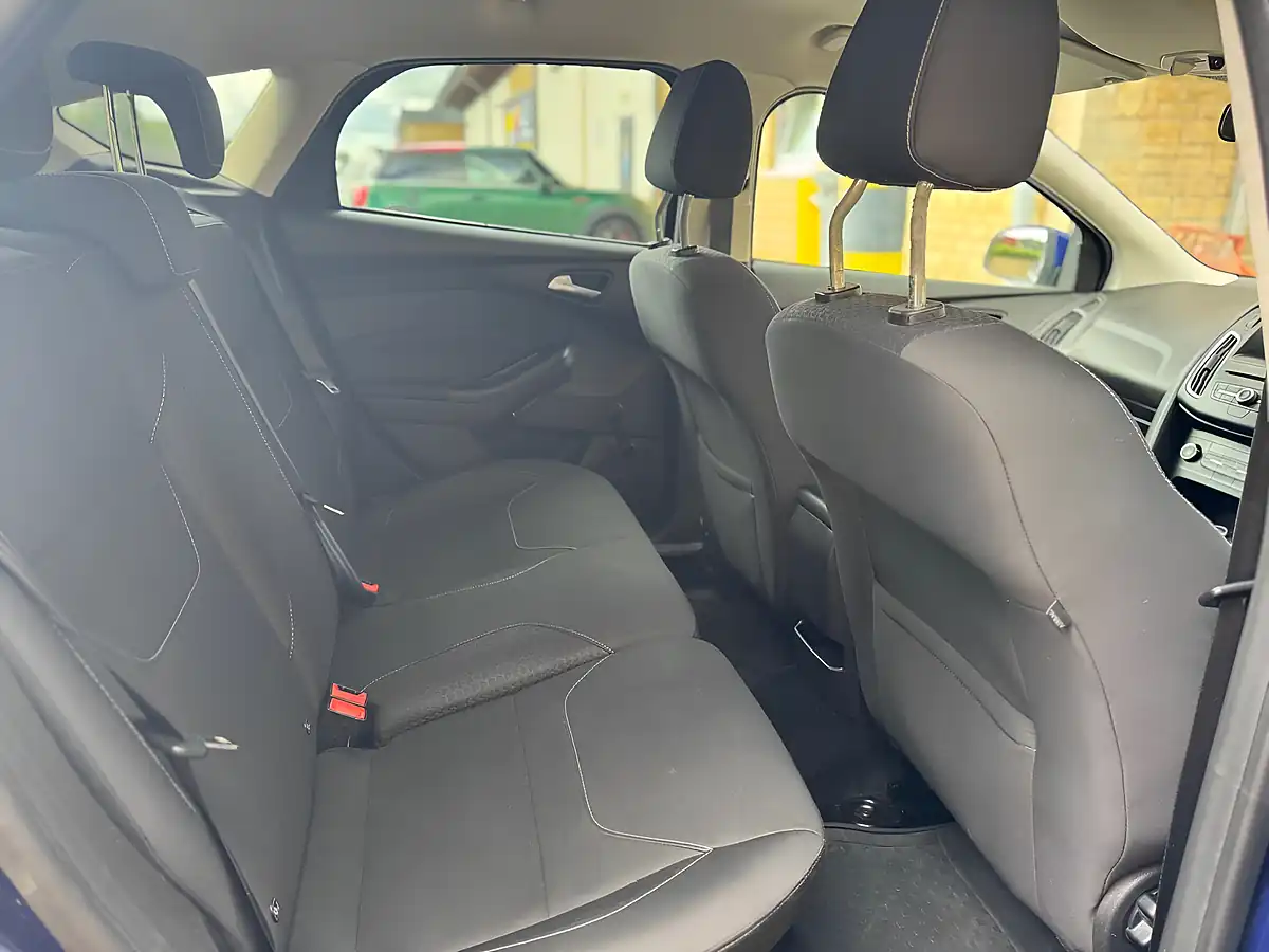 Used 2017 Ford Focus Zetec Edition Blue - Interior and Exterior details 18