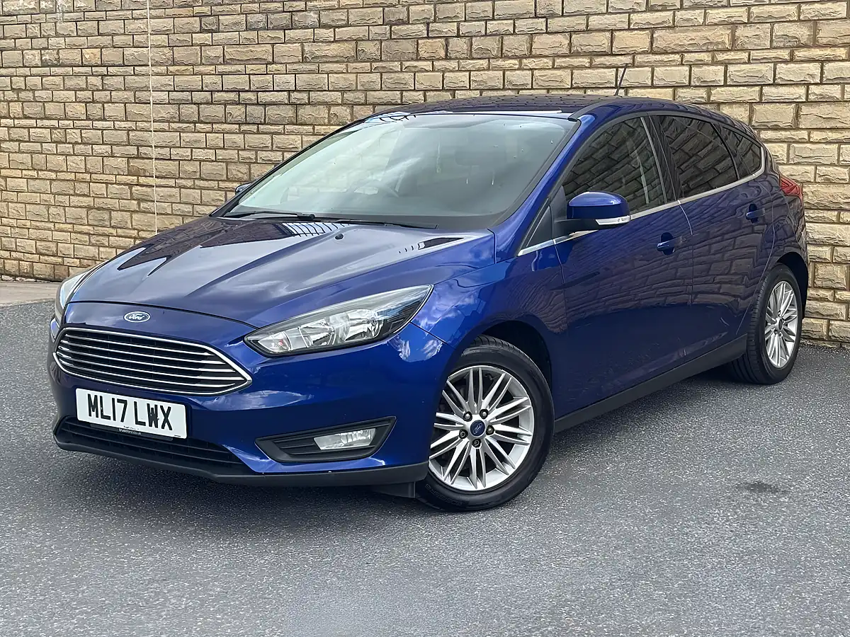 Used 2017 Ford Focus Zetec Edition Blue - Interior and Exterior details 3