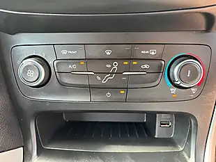Used 2017 Ford Focus Zetec Edition Blue - Interior and Exterior details 17