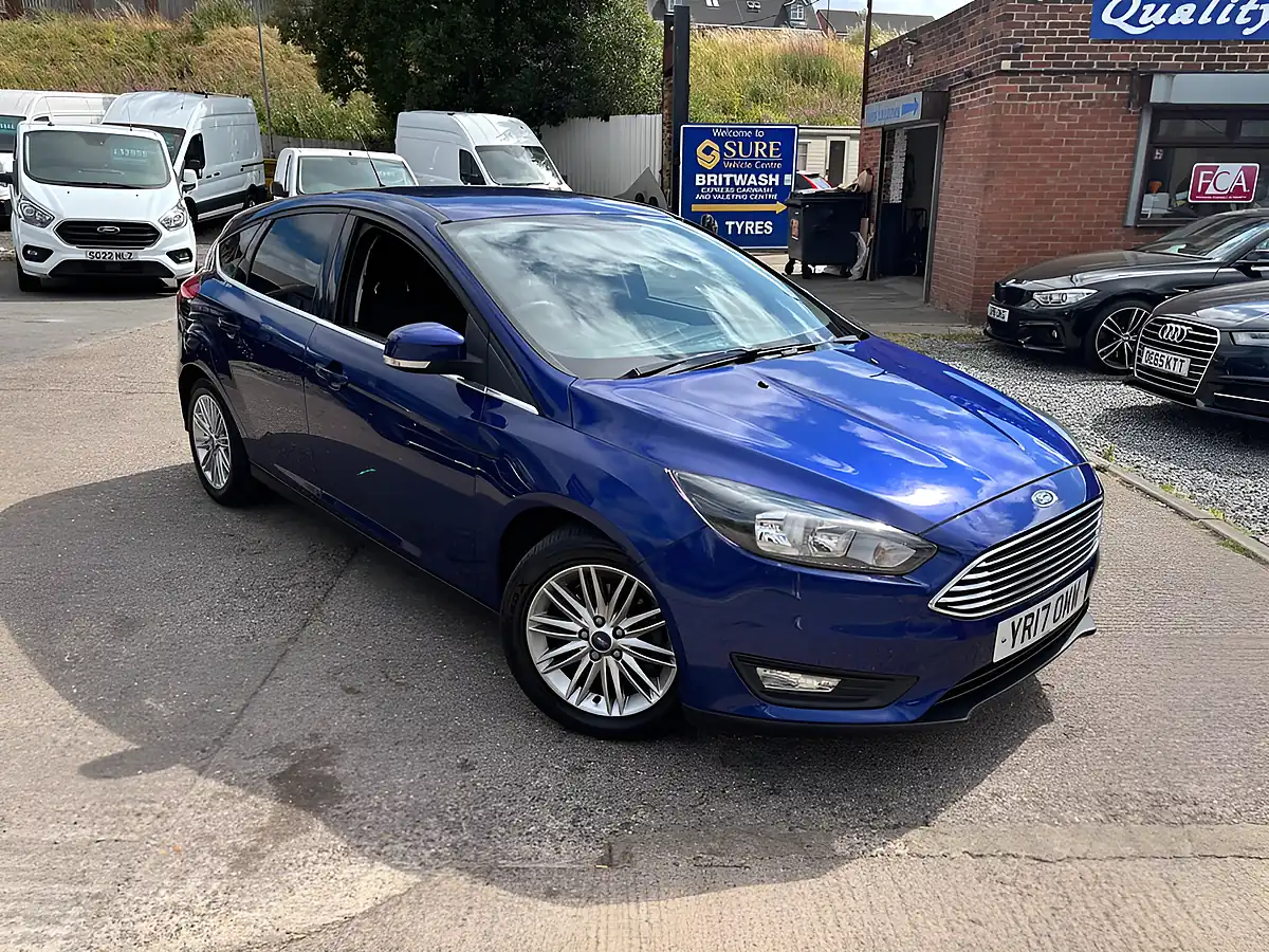 Used 2017 Ford Focus Zetec Edition Blue - Interior and Exterior details 3