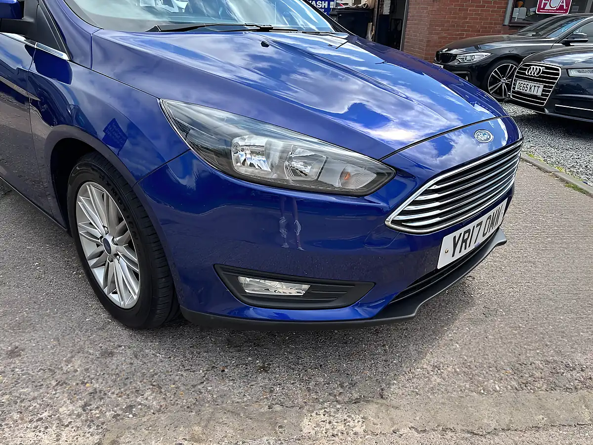 Used 2017 Ford Focus Zetec Edition Blue - Interior and Exterior details 6