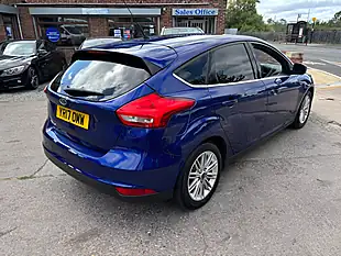 Used 2017 Ford Focus Zetec Edition Blue - Interior and Exterior details 7
