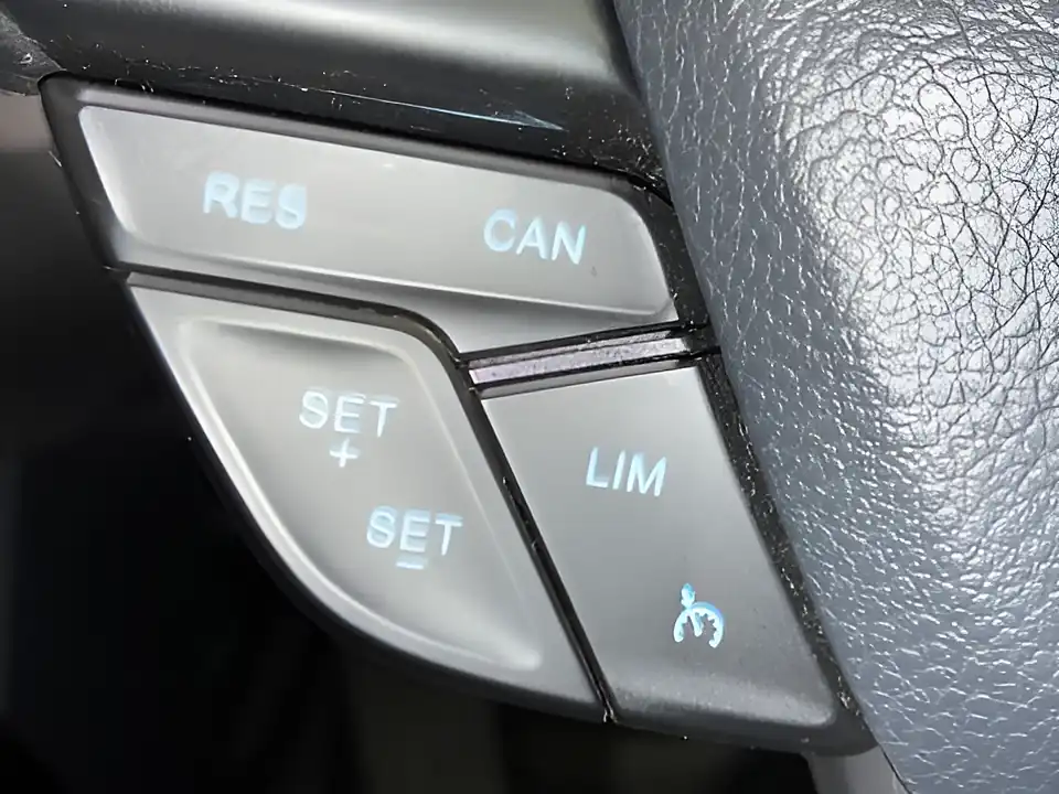 Used 2017 Ford Focus Zetec Edition Blue - Interior and Exterior details 13