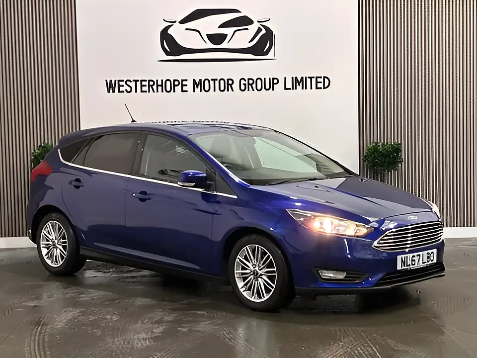 Used 2017 Ford Focus Zetec Edition Blue - Interior and Exterior details 7