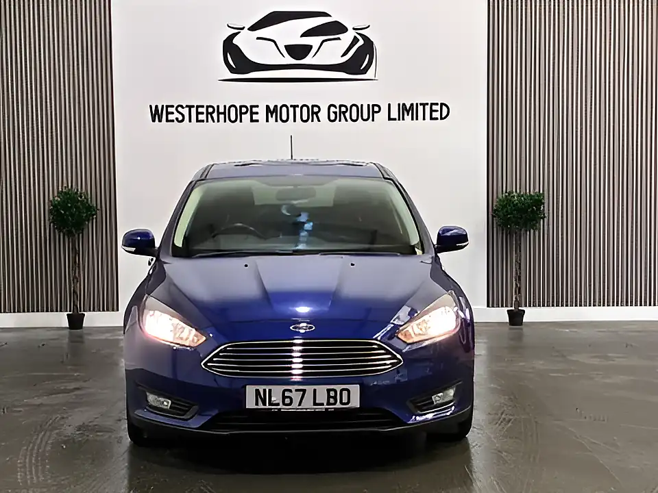Used 2017 Ford Focus Zetec Edition Blue - Interior and Exterior details 8